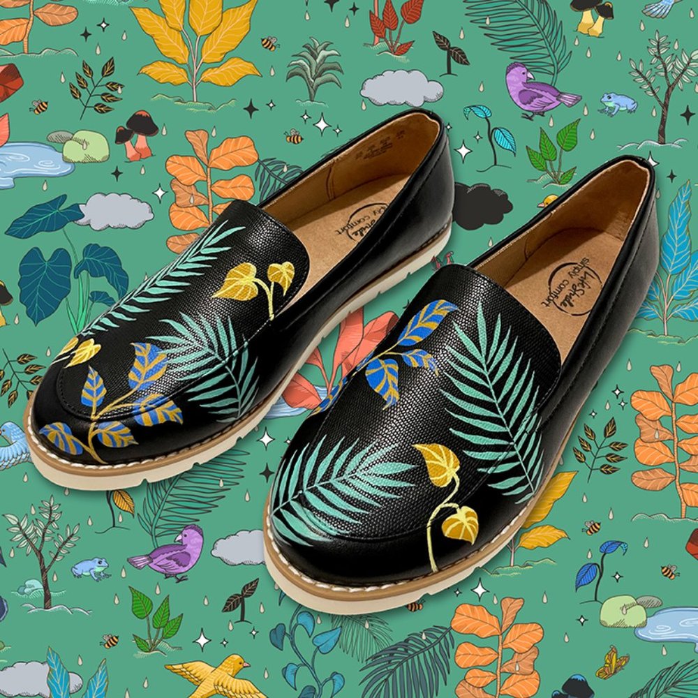 New Hand-painted Loafers Size 6